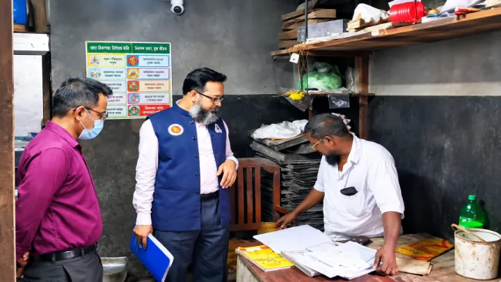 রাজশাহীতে বিএসটিআই’র অনুমোদনহীন বেকারীকে দশ হাজার টাকা জরিমানা
